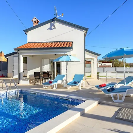 Alba Holiday home *