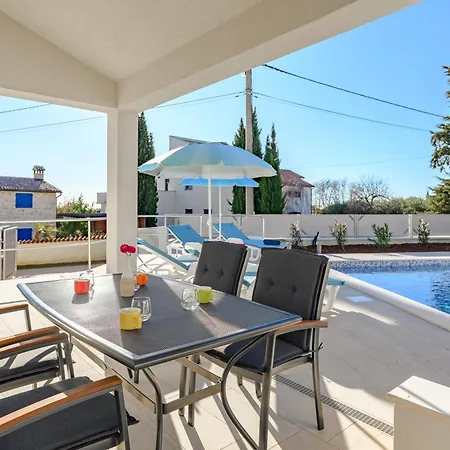 Alba Vakantiehuis Babici