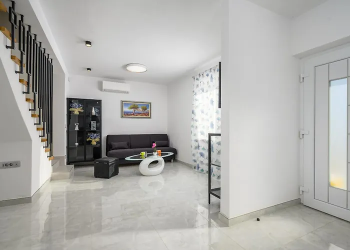 Alba Vakantiehuis Babici